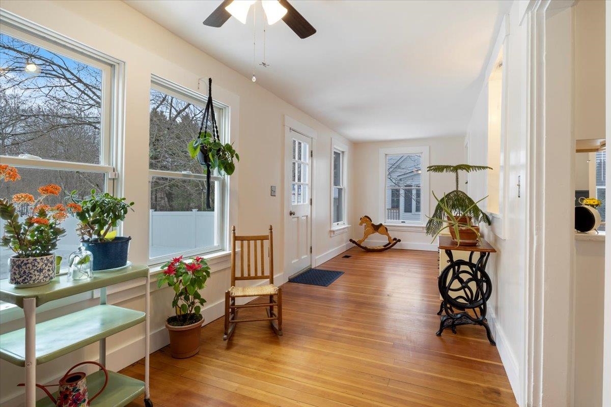 195 South Main Street Rochester, NH 03867 - Photo 7 of 33