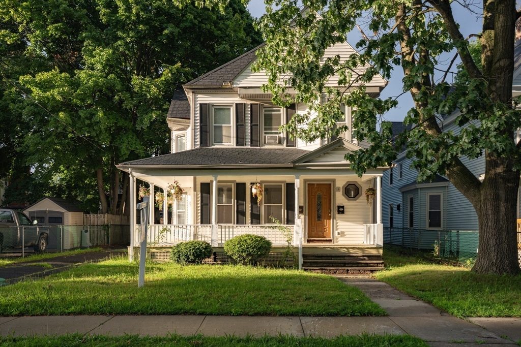 51 View Street Holyoke, MA 01040 - Photo 1 of 27 Gallery Image 1