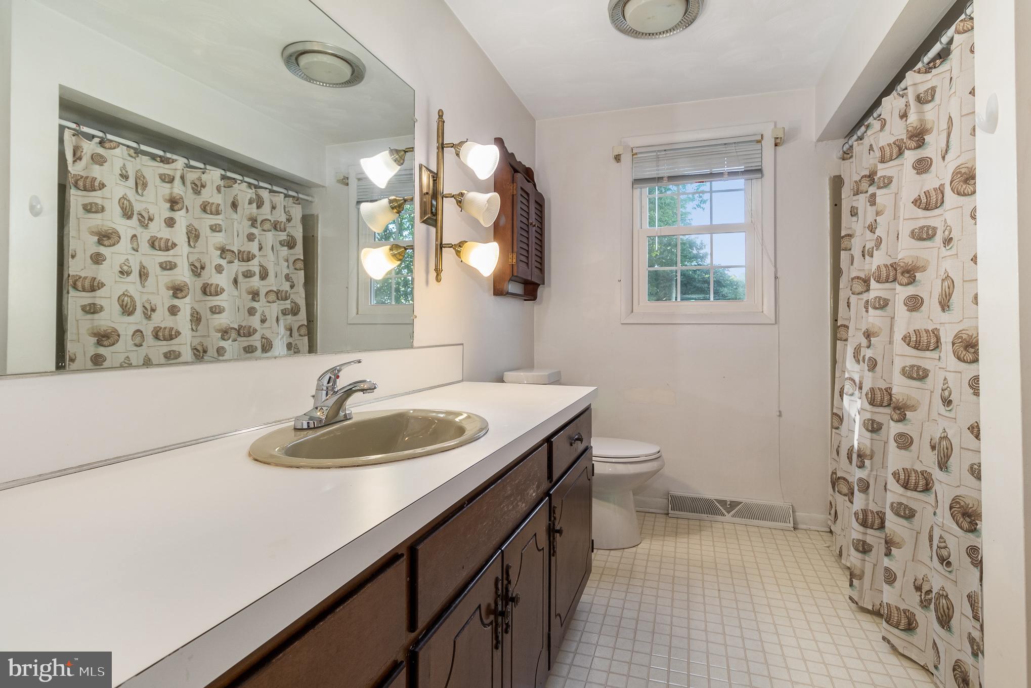 717 Chambers Road York, PA 17402 - Photo 19 of 27 Gallery Image 19