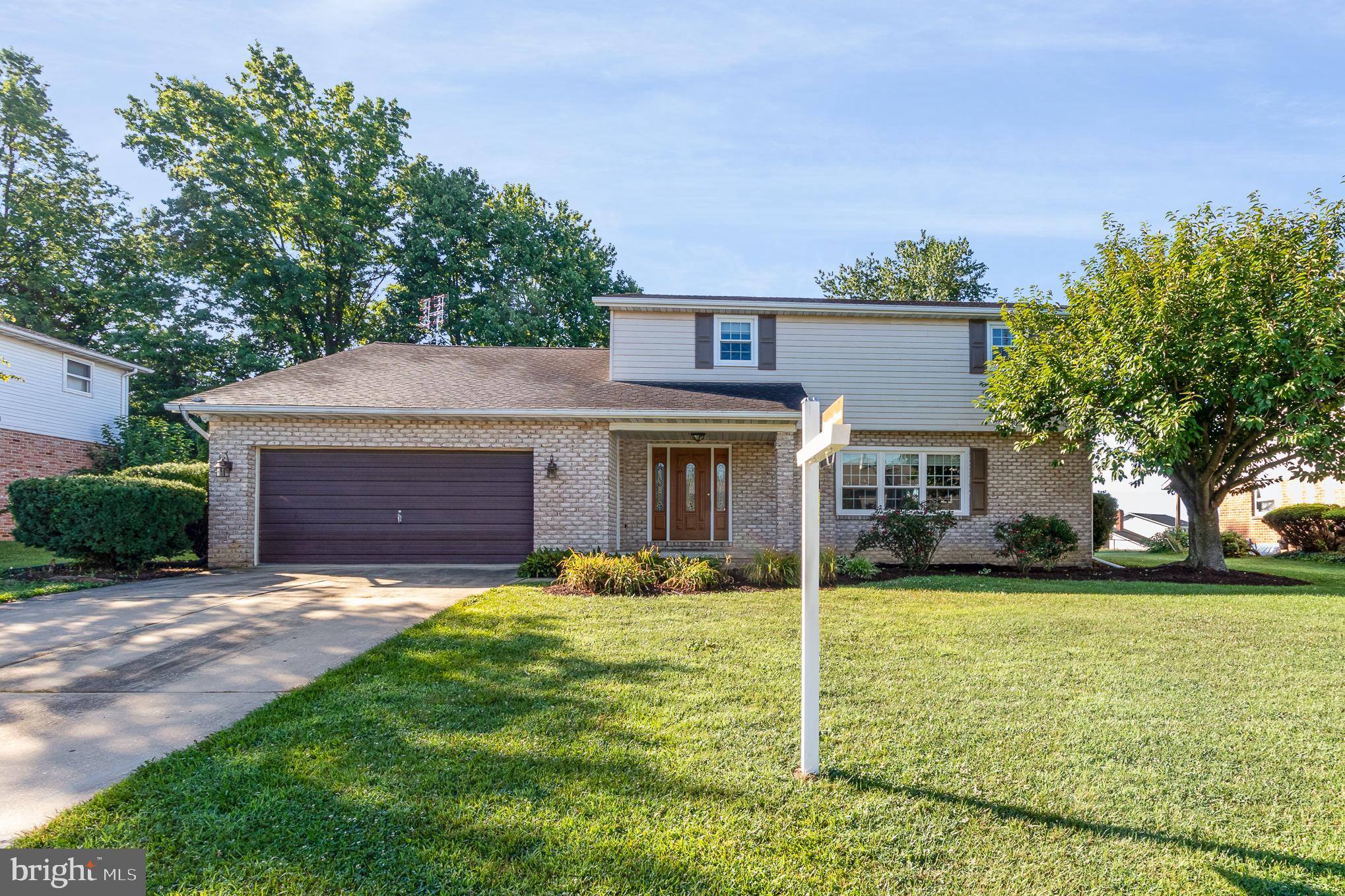 717 Chambers Road York, PA 17402 - Photo 2 of 27 Gallery Image 2