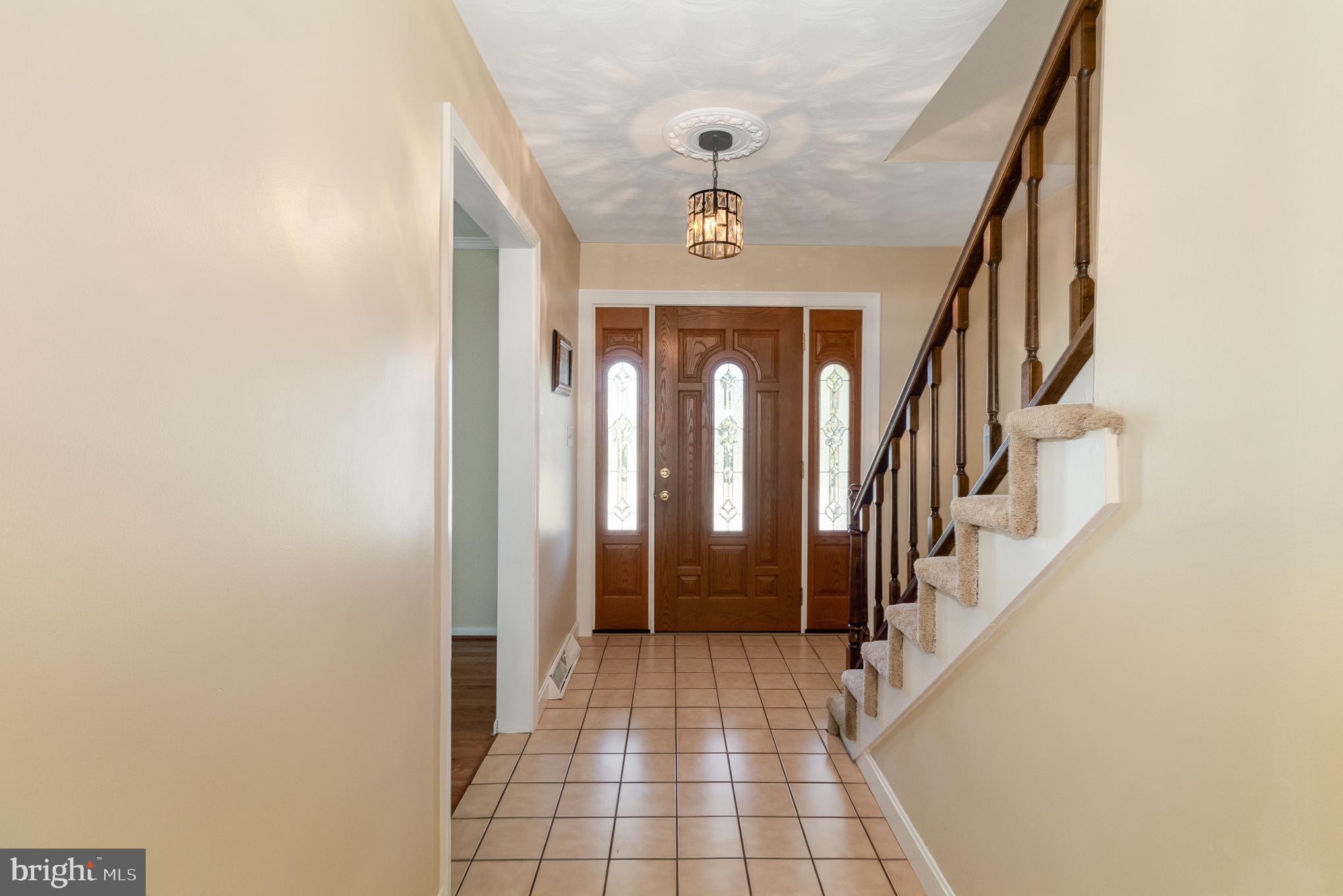 717 Chambers Road York, PA 17402 - Photo 7 of 27 Gallery Image 7