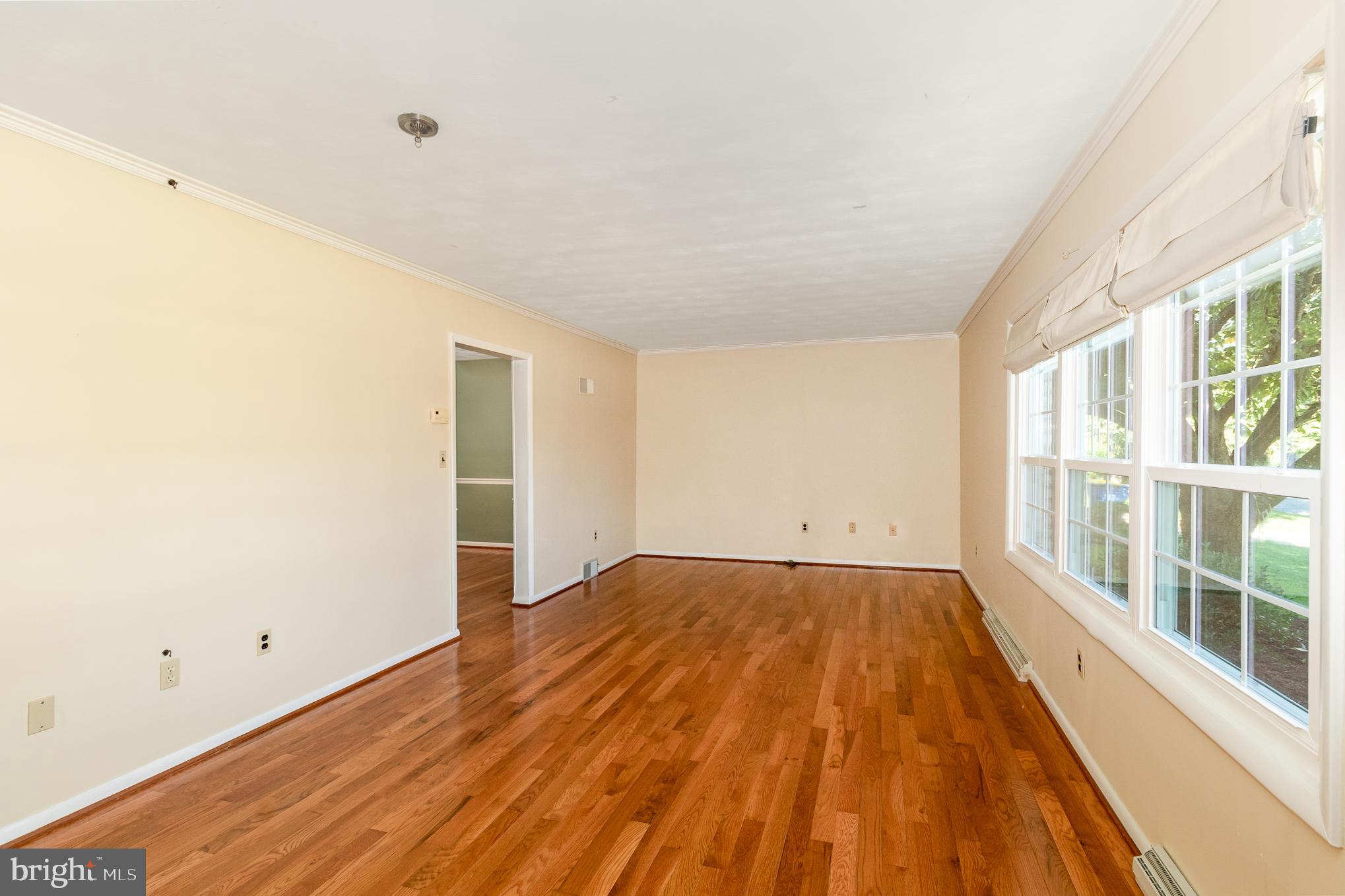 717 Chambers Road York, PA 17402 - Photo 8 of 27 Gallery Image 8