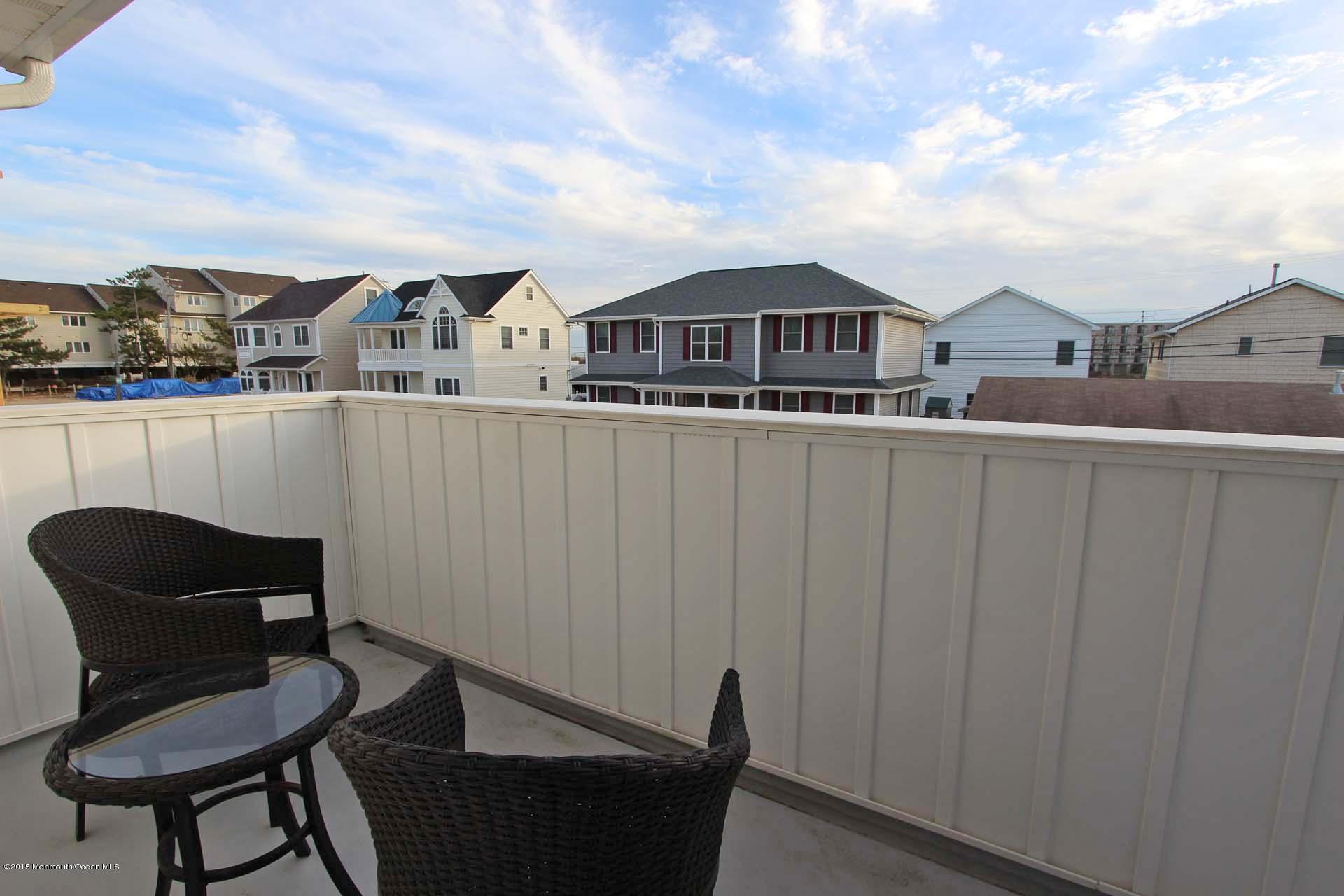 6 Holiday Road Seaside Heights, NJ 08751 - Photo 36 of 57 46