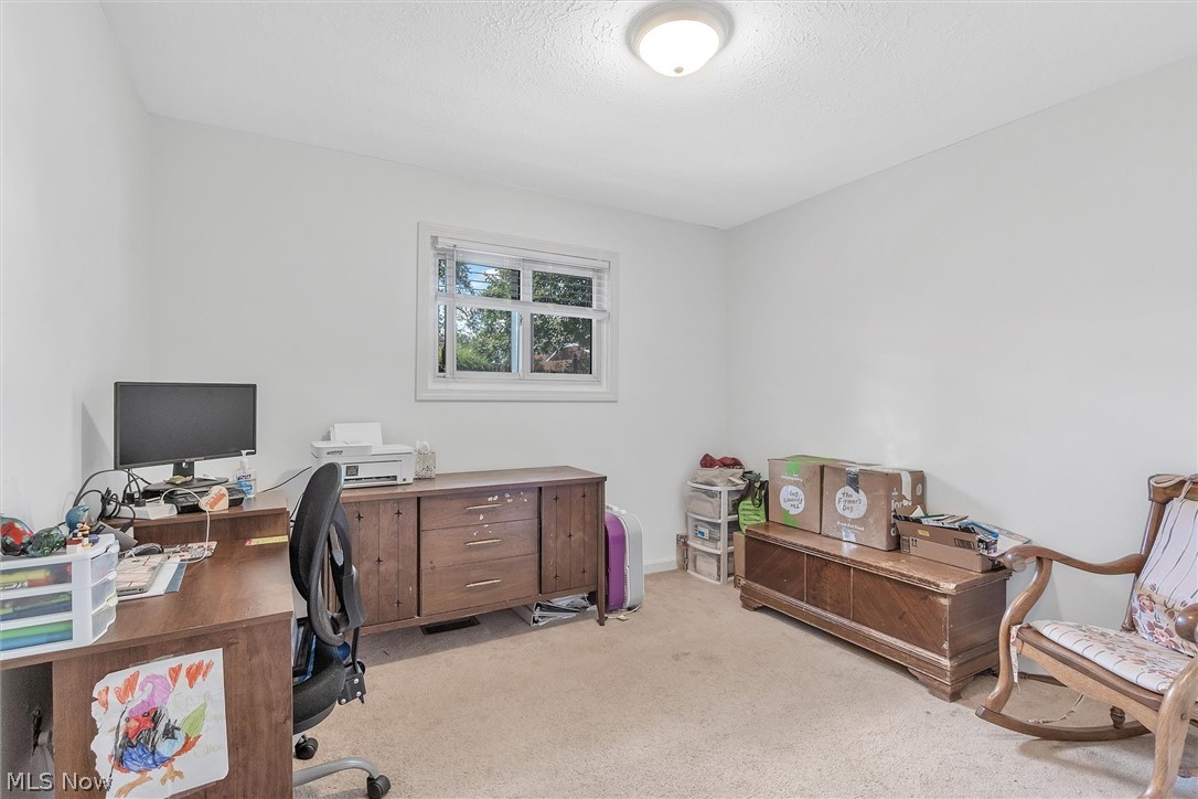 1484 Arcadia Road Kent, OH 44240 - Photo 17 of 29 Gallery Image 17