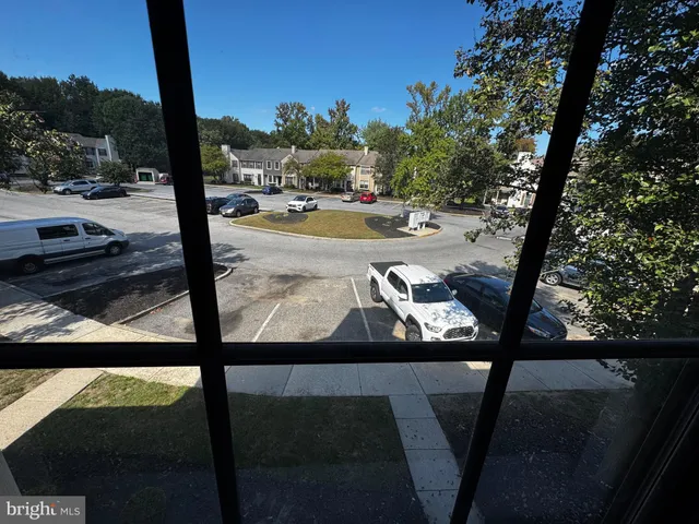 a view of yard from a balcony