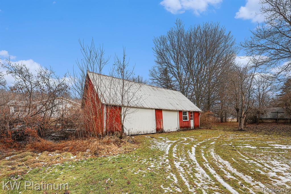 4202 Palms Road Casco, MI 48064 - Photo 8 of 22