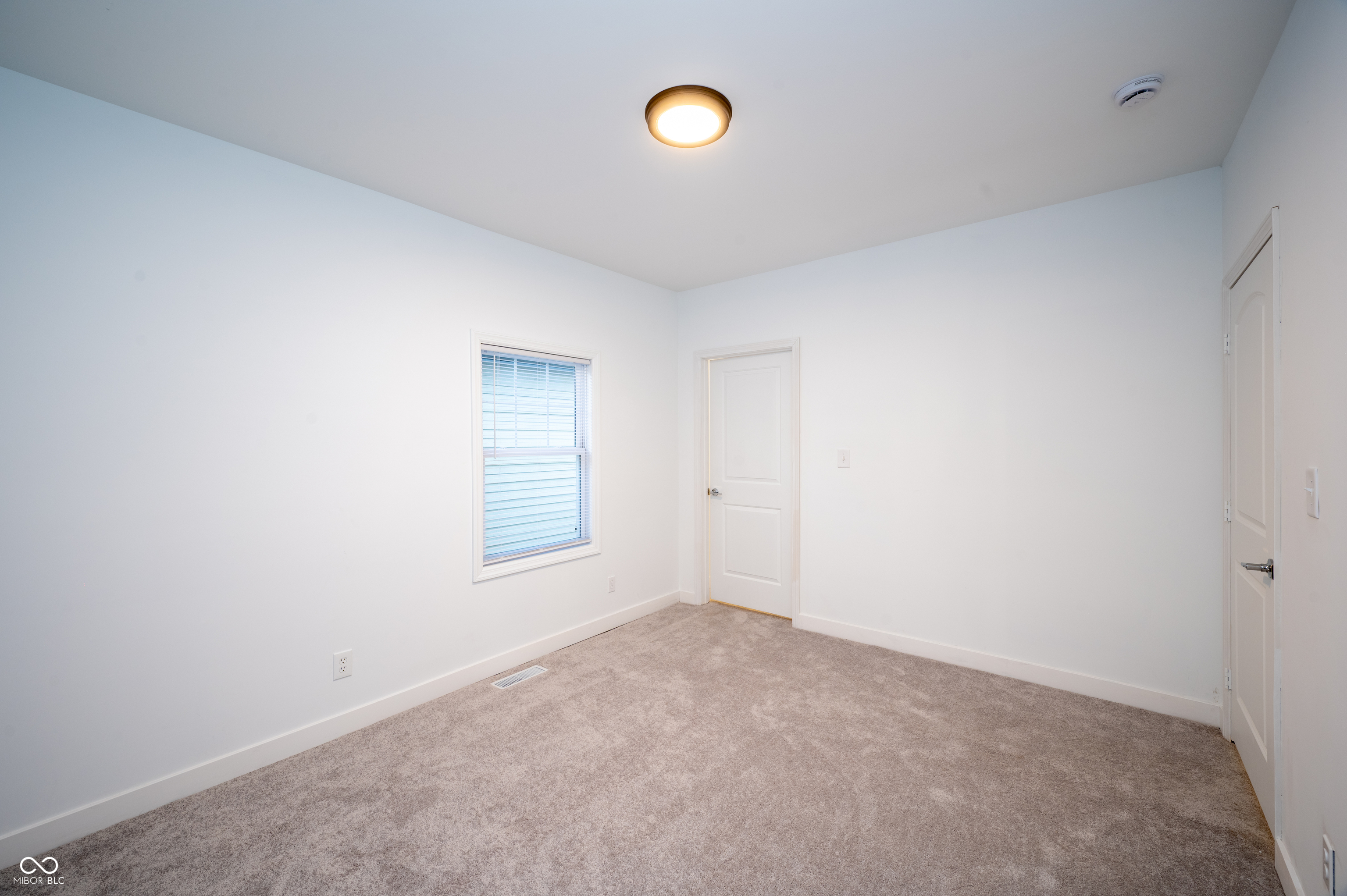 534 West 26th Street Indianapolis, IN 46208 - Photo 23 of 30