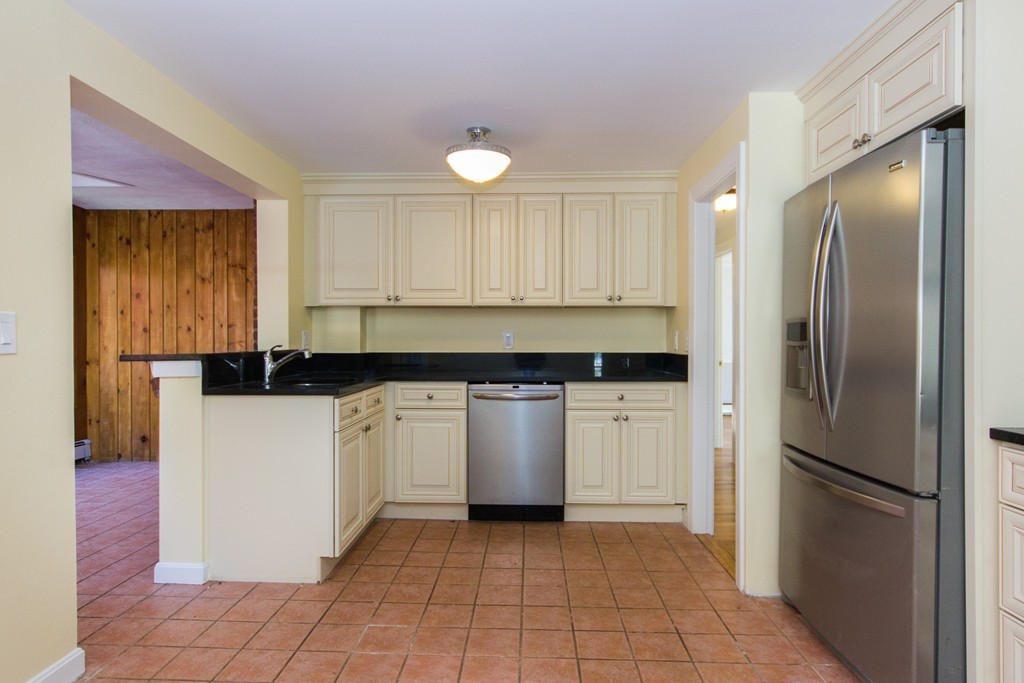 90 Cabot Street Waltham, MA 02453 - Photo 6 of 29