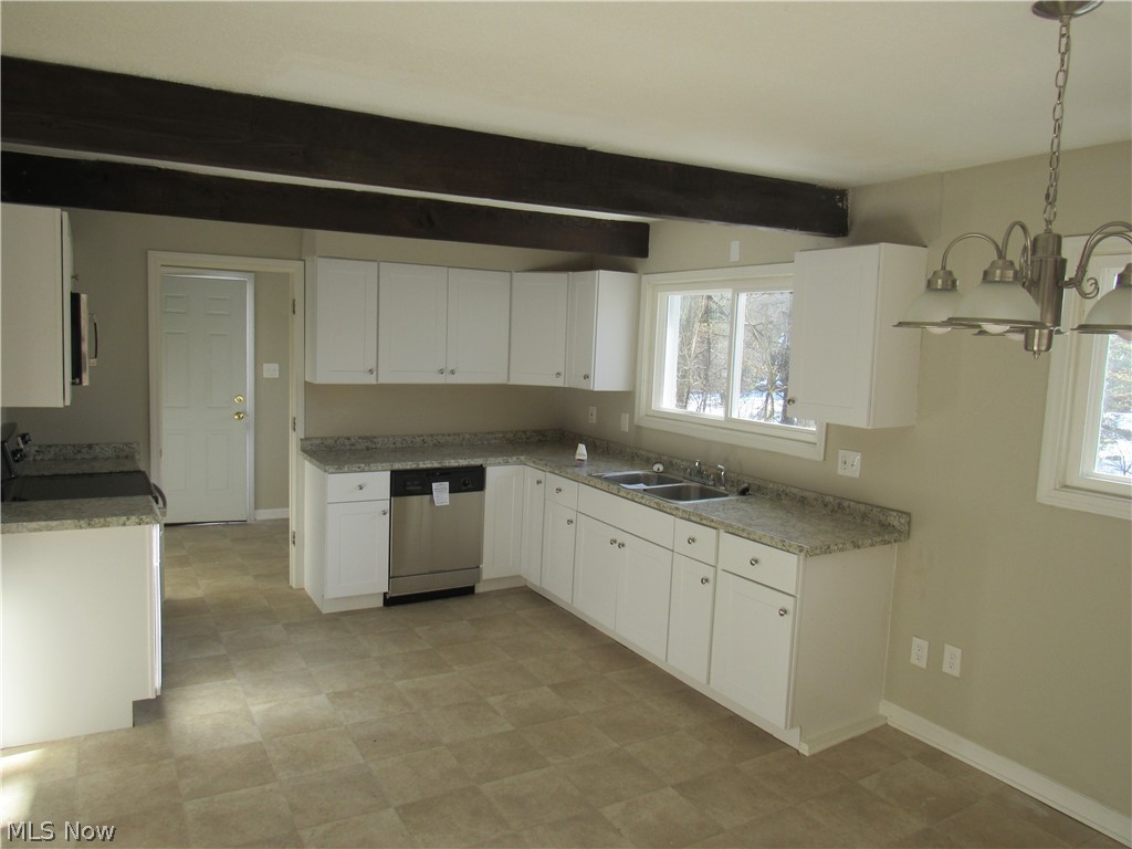 3826 West Bath Road Akron, OH 44333 - Photo 6 of 34