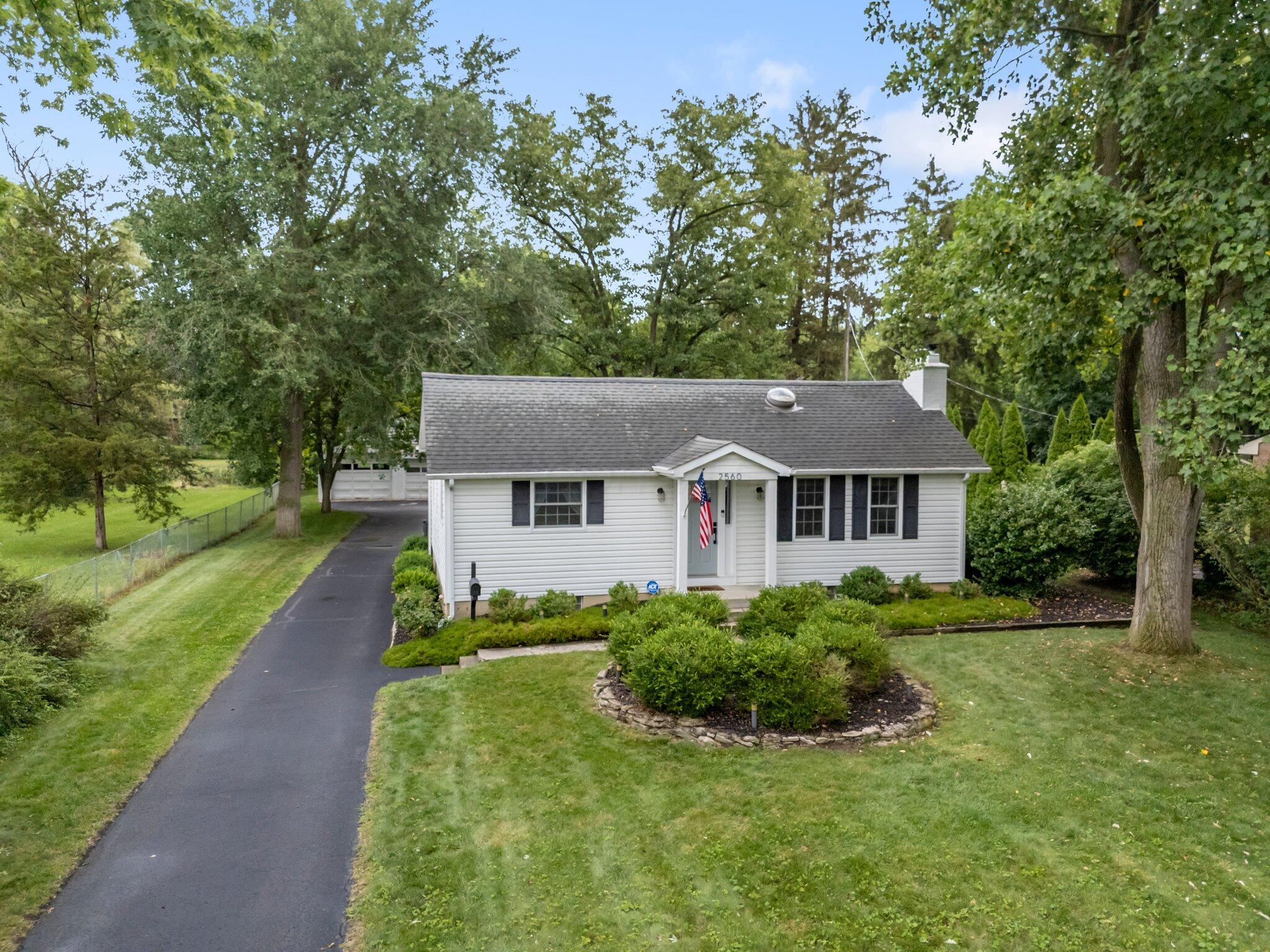 2560 Zollinger Road Columbus, OH 43221 - Photo 2 of 41 8-web-or-mls-DJI_20250707152021_0295_D