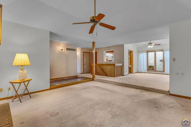 $290,000 | 2404 Southwest Brookhaven Lane, Topeka, KS 66614