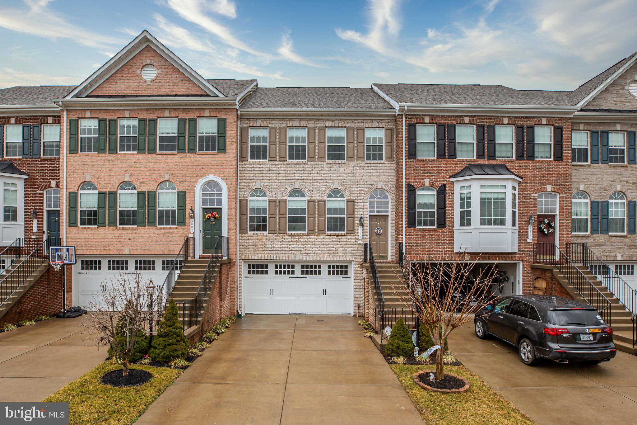 5889 Riverside Drive Woodbridge, VA 22193 - Photo 1 of 31 Gallery Image 1
