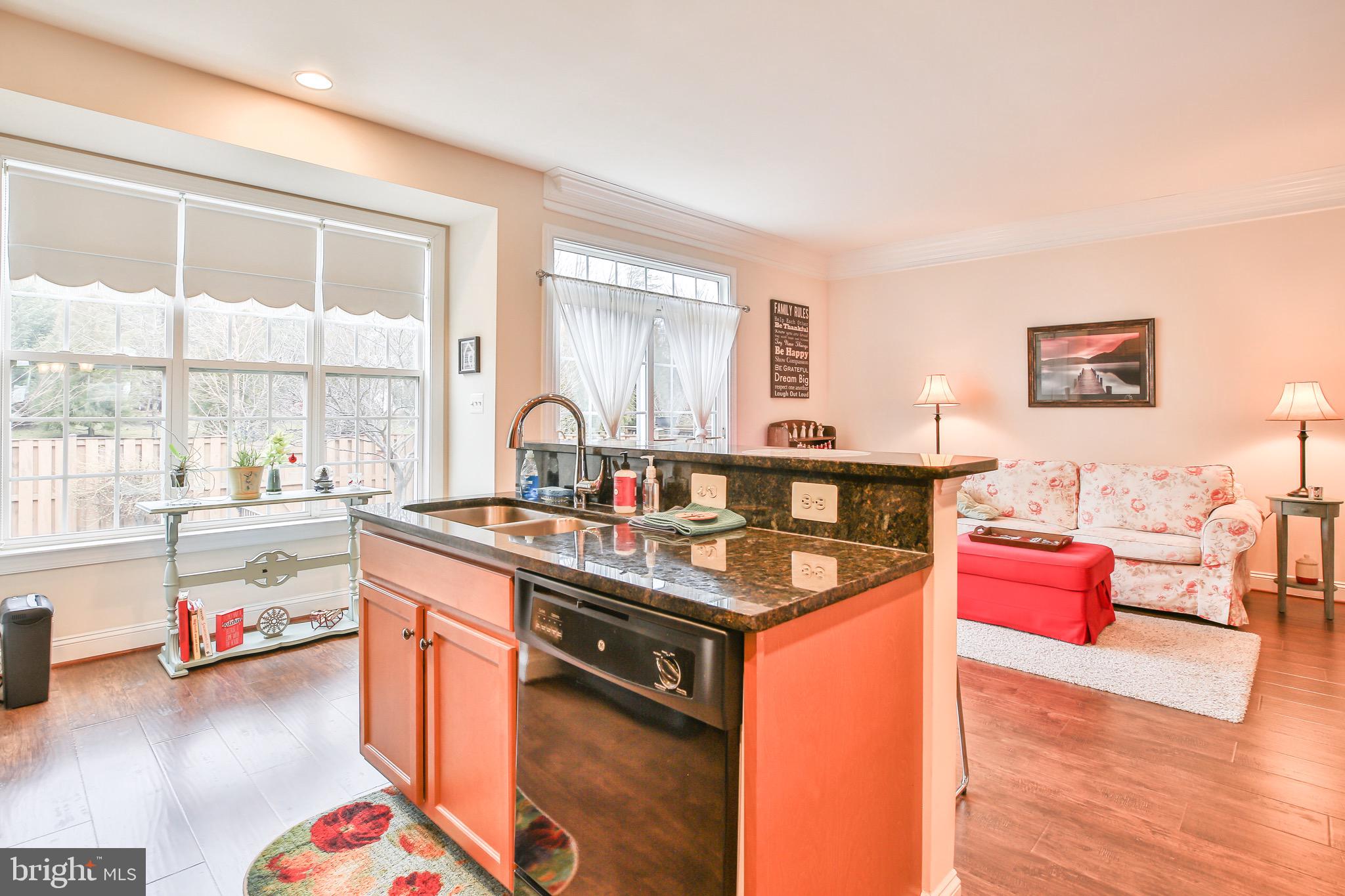 5889 Riverside Drive Woodbridge, VA 22193 - Photo 16 of 31 Gallery Image 16