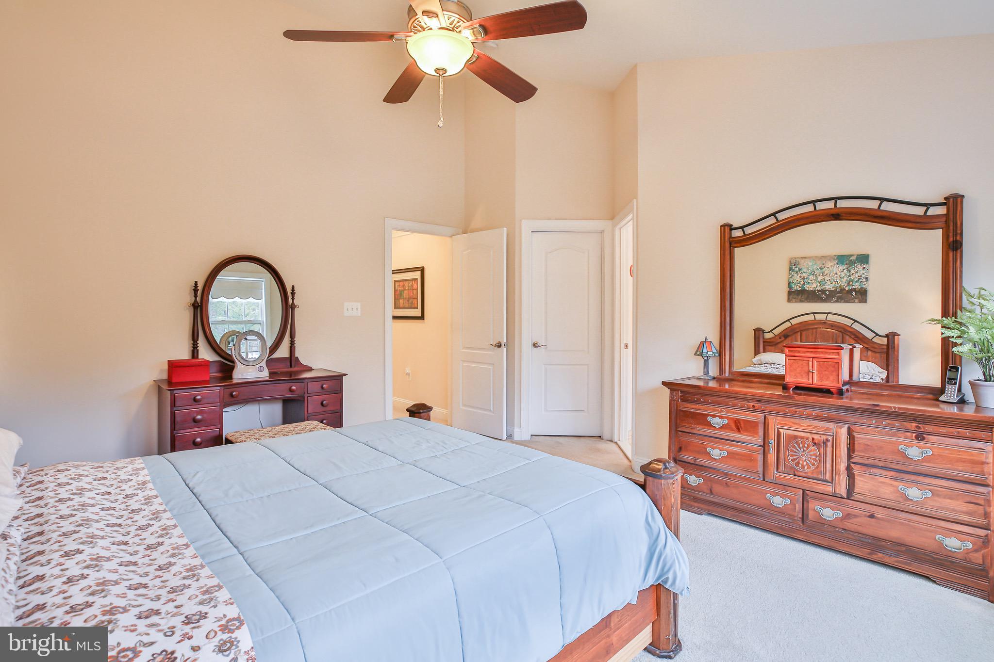 5889 Riverside Drive Woodbridge, VA 22193 - Photo 17 of 31 Gallery Image 17