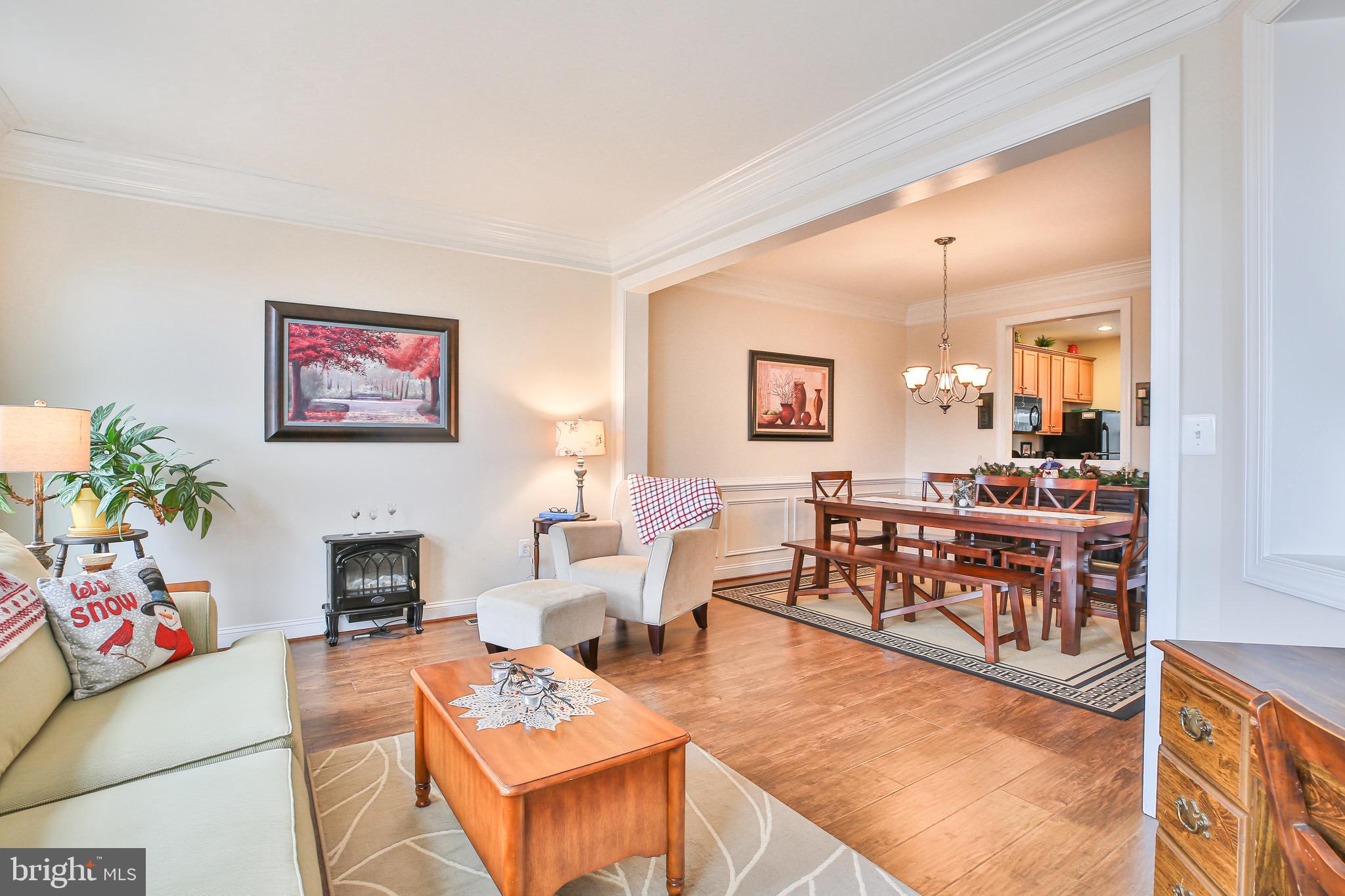 5889 Riverside Drive Woodbridge, VA 22193 - Photo 7 of 31 Gallery Image 7