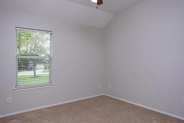 $2,500 | 2118 Indianapolis Drive, League City, TX 77573