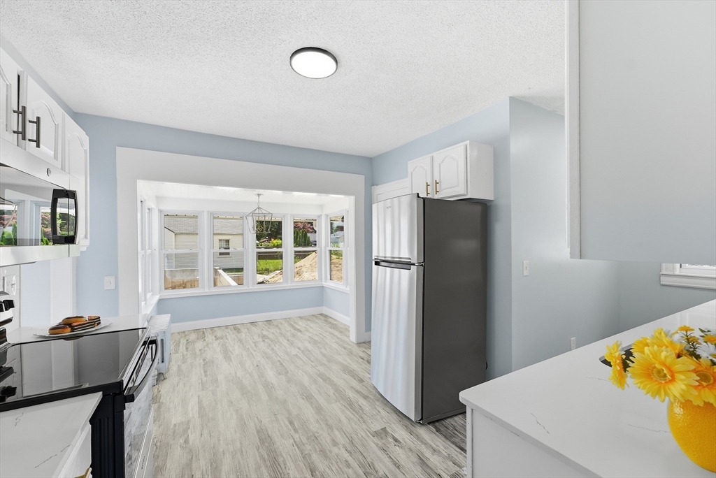 60 Barrison Street Springfield, MA 01109 - Photo 11 of 42 Gallery Image 11