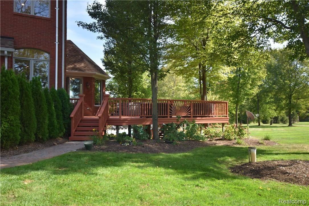 248 East Gunn Road Rochester, MI 48306 - Photo 34 of 44 Gunn Road 248_033.JPG