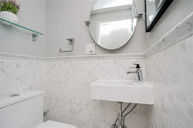 $998,000 | 2763 East 63rd Street | Mill Basin