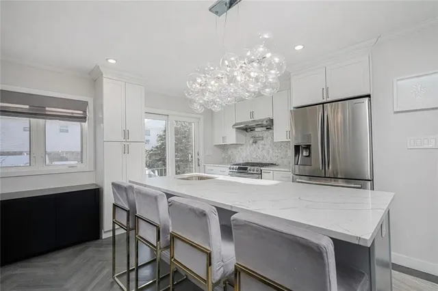 $998,000 | 2763 East 63rd Street | Mill Basin