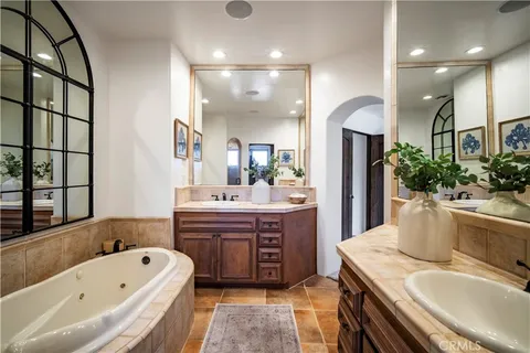 $4,888,000 | 31872 Paseo Cielo, San Juan Capistrano, CA 92675