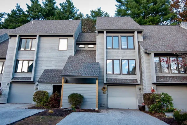 $349,000 | 5 Tsienneto Road, Unit 10, Derry, NH 03038