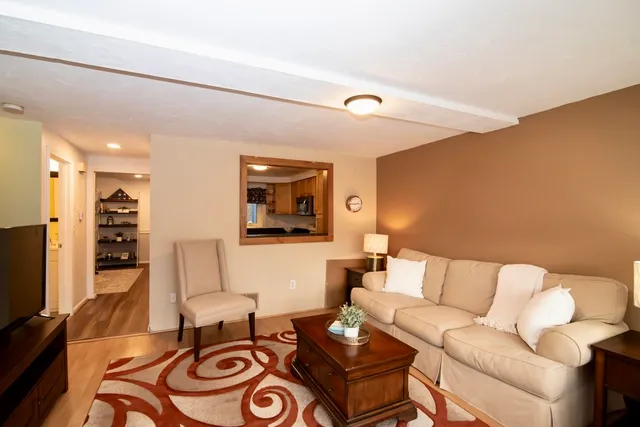 $349,000 | 5 Tsienneto Road, Unit 10, Derry, NH 03038