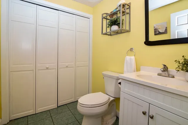 $349,000 | 5 Tsienneto Road, Unit 10, Derry, NH 03038