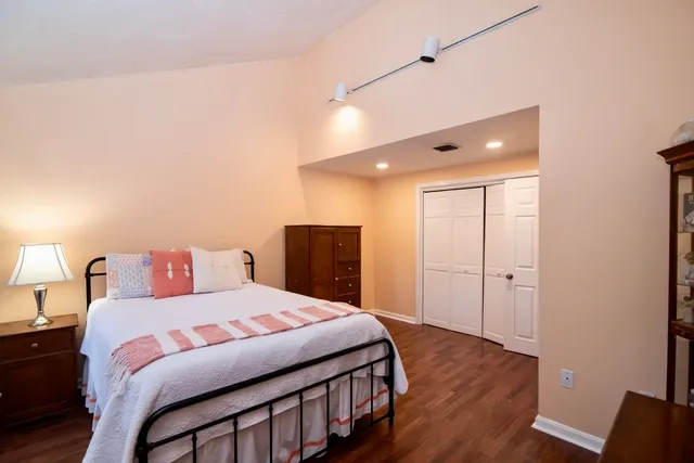 $349,000 | 5 Tsienneto Road, Unit 10, Derry, NH 03038