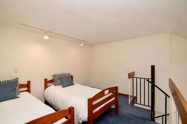 $349,000 | 5 Tsienneto Road, Unit 10, Derry, NH 03038