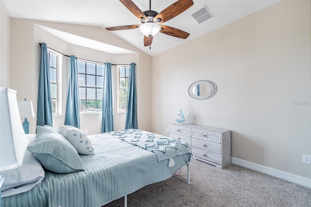 539 Treviso Drive Apollo Beach, FL 33572 - Photo 19 of 30