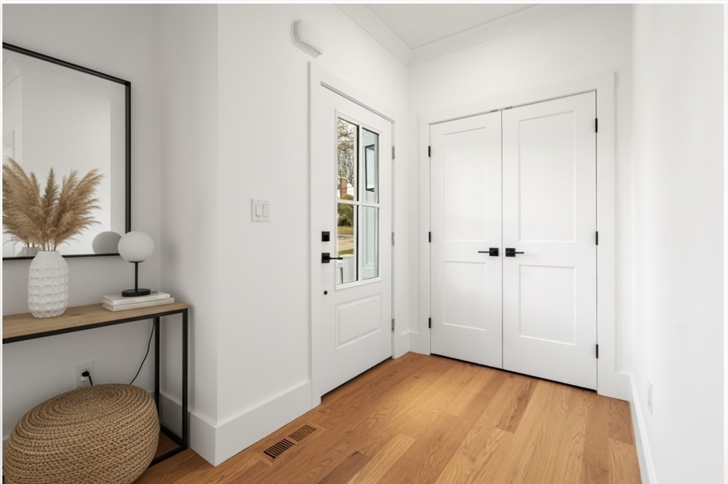 23 A Ward Street, Unit A Woburn, MA 01801 - Photo 4 of 42