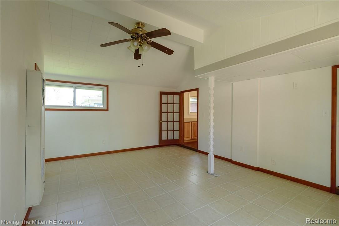 8431 Belleville Road Belleville, MI 48111 - Photo 11 of 42 MTM_8431_belleville-26.jpg