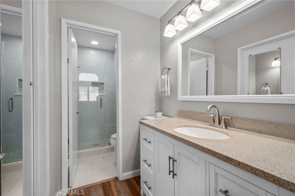 10634 Countryside Drive Rancho Cucamonga, CA 91730 - Photo 17 of 26 bathroom attached to bedroom 2