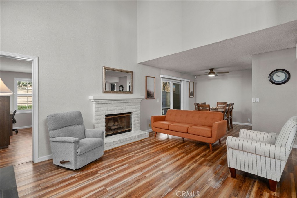 10634 Countryside Drive Rancho Cucamonga, CA 91730 - Photo 5 of 26 living room