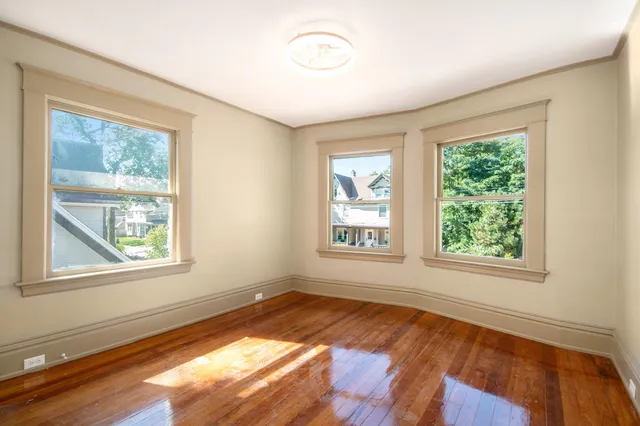 $414,900 | 70 Grand Avenue Northeast, Grand Rapids, MI 49503