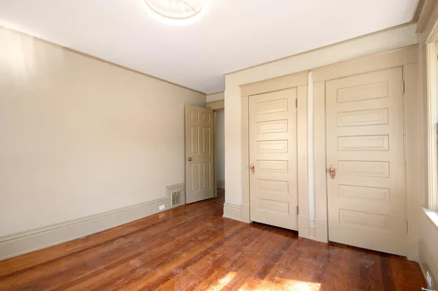 $414,900 | 70 Grand Avenue Northeast, Grand Rapids, MI 49503