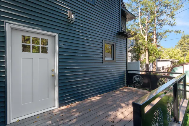 $414,900 | 70 Grand Avenue Northeast, Grand Rapids, MI 49503