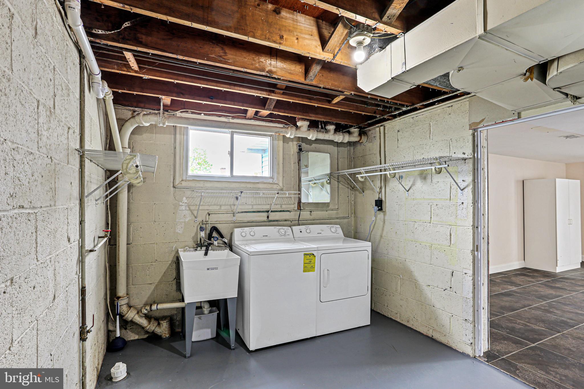 209 Mansion Road Linthicum Heights, MD 21090 - Photo 30 of 40 Laundry/Utility Room