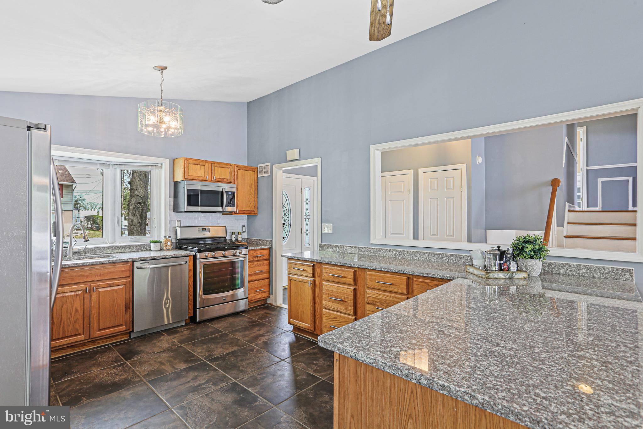 209 Mansion Road Linthicum Heights, MD 21090 - Photo 5 of 40 Kitchen