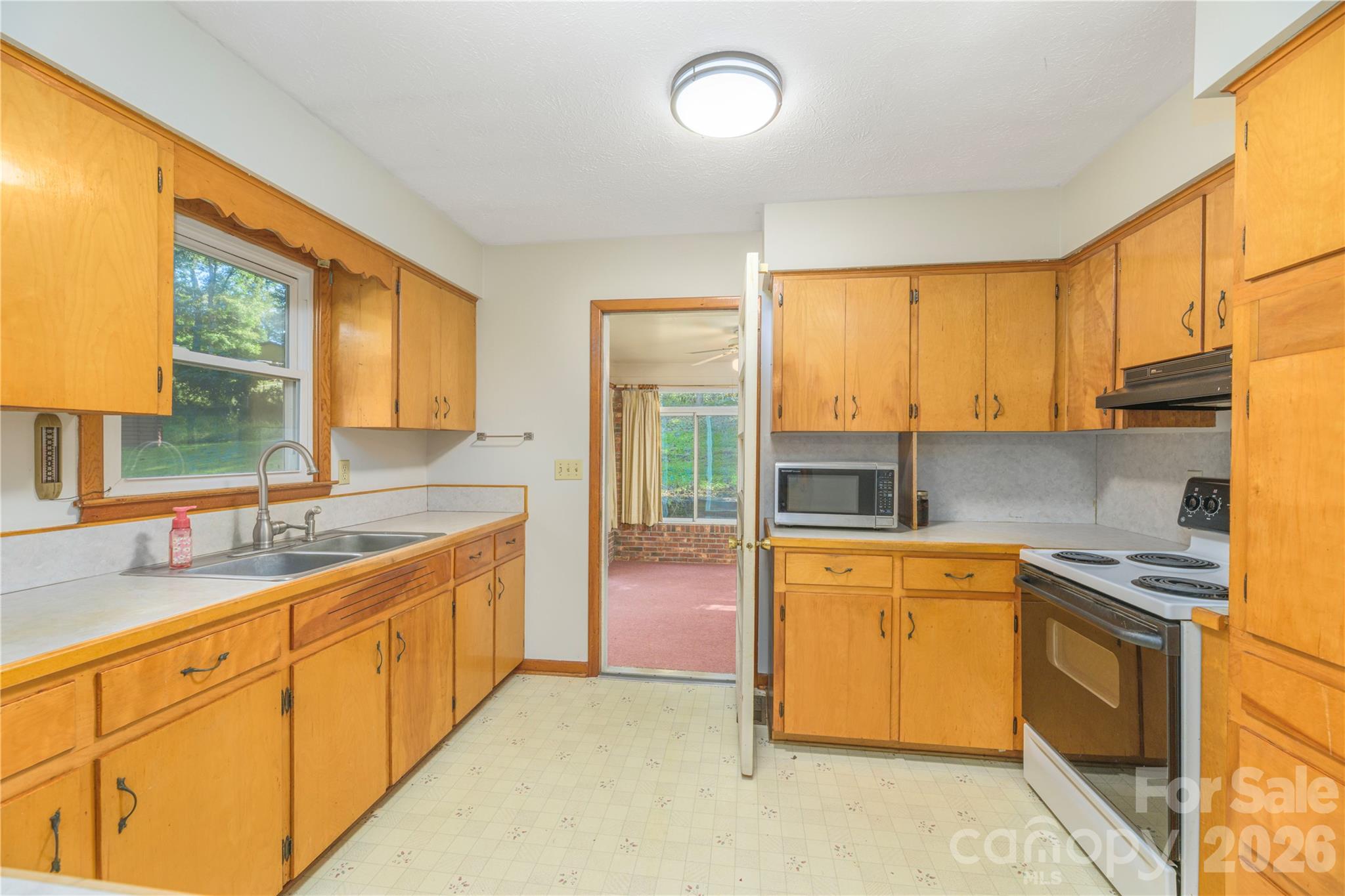 2882 Butler Bridge Road Mills River, NC 28759 - Photo 7 of 27 Gallery Image 7