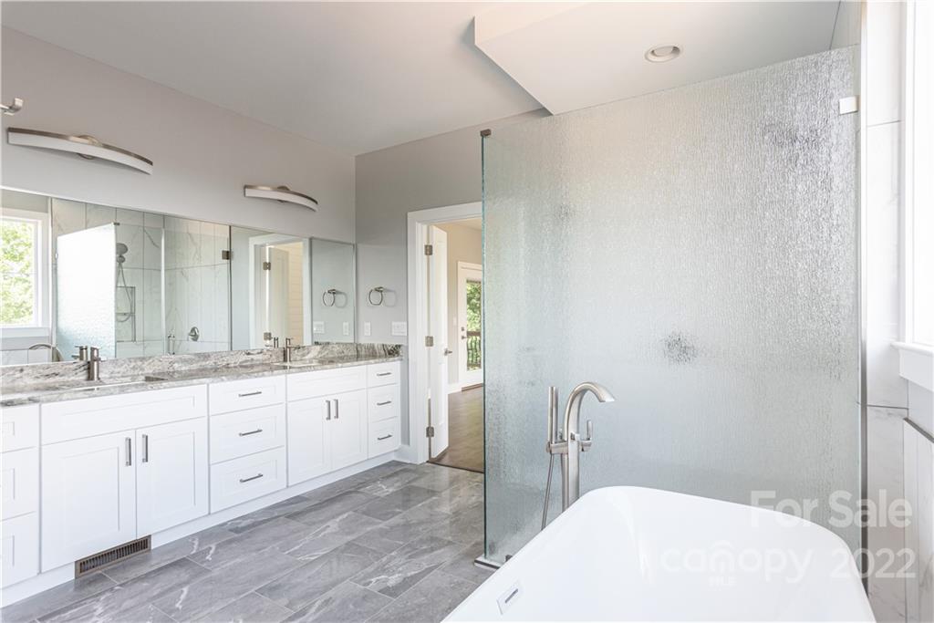133 Meadow Breeze Road Arden, NC 28704 - Photo 17 of 39 Gallery Image 17