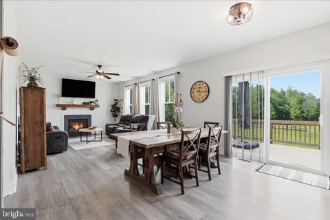 $625,000 | 9404 Robert E Lee Drive, Spotsylvania, VA 22551
