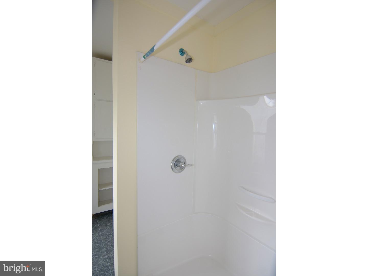 826 Locust Street Reading, PA 19604 - Photo 12 of 20 Gallery Image 12