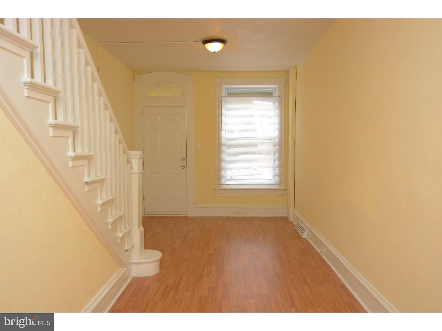 826 Locust Street Reading, PA 19604 - Photo 4 of 20 Gallery Image 4