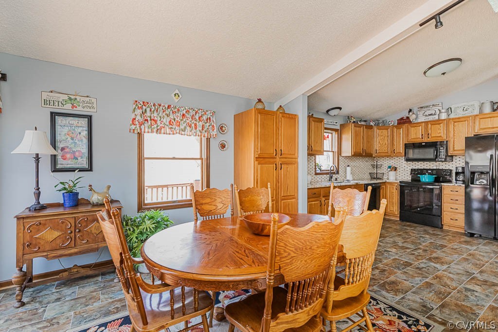 1651 Giles Bridge Road Powhatan, VA 23139 - Photo 10 of 49 Gallery Image 10