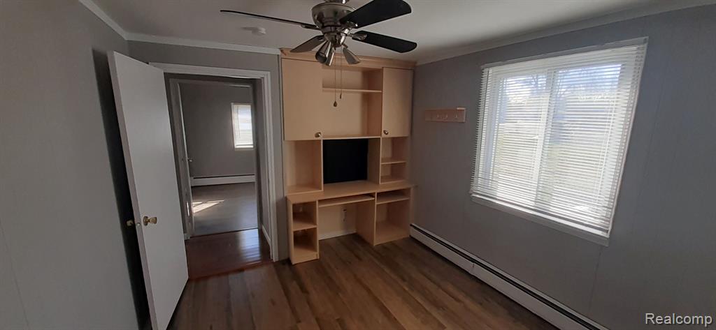 2557 Desmond Road Waterford, MI 48329 - Photo 5 of 10