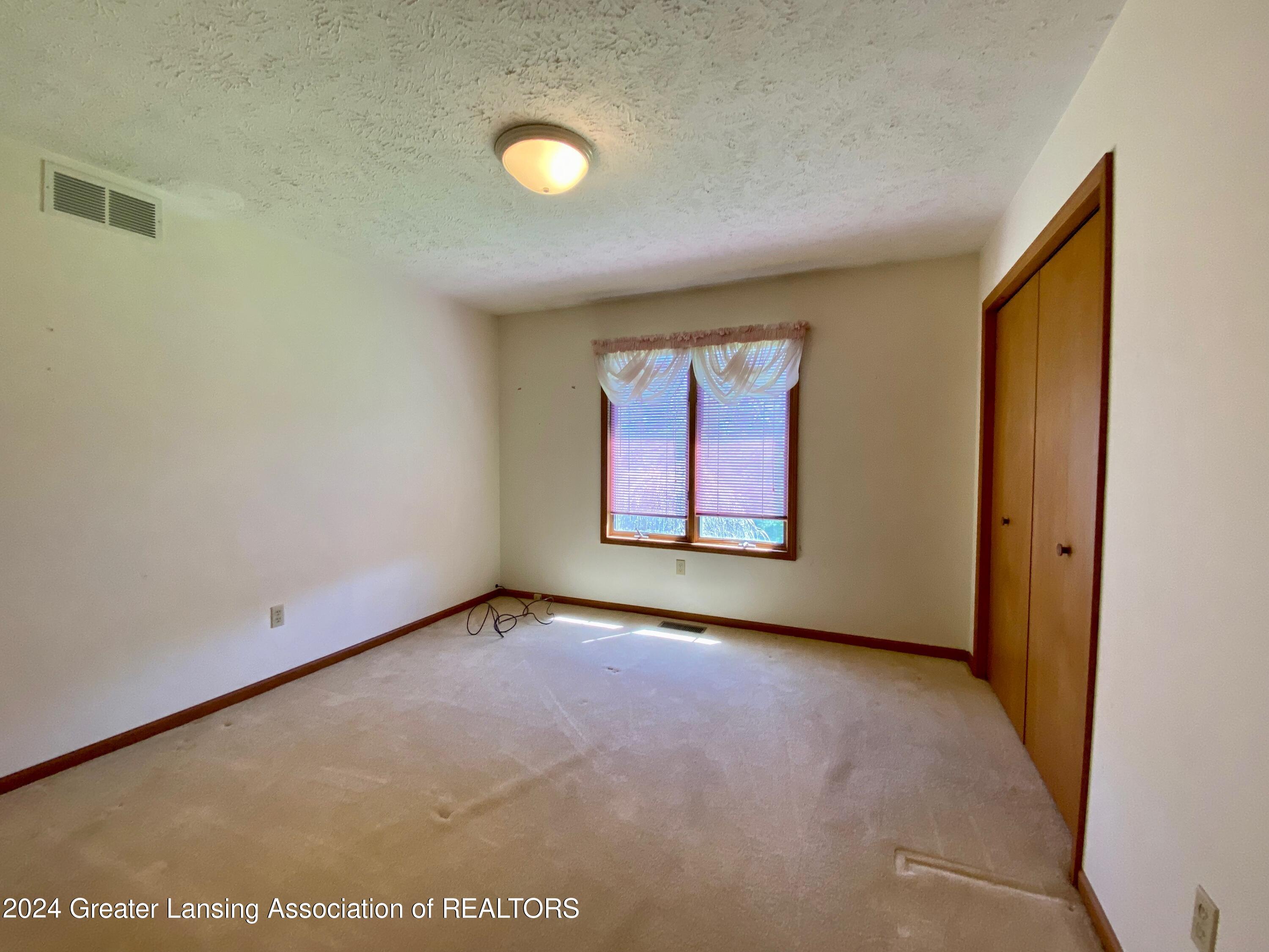 1526 Riley Ridge Drive Lansing, MI 48917 - Photo 34 of 52 bedroom