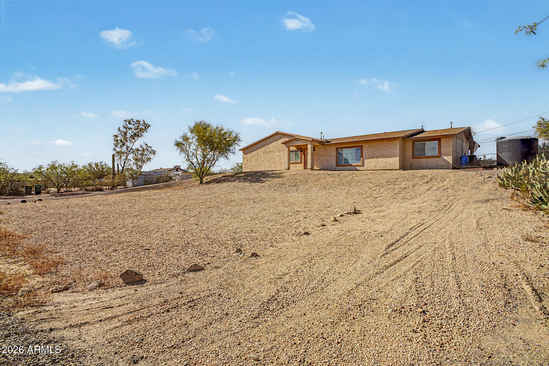 2402 West Roughrider Road New River, AZ 85087 - Photo 6 of 38 5 - Roughrider