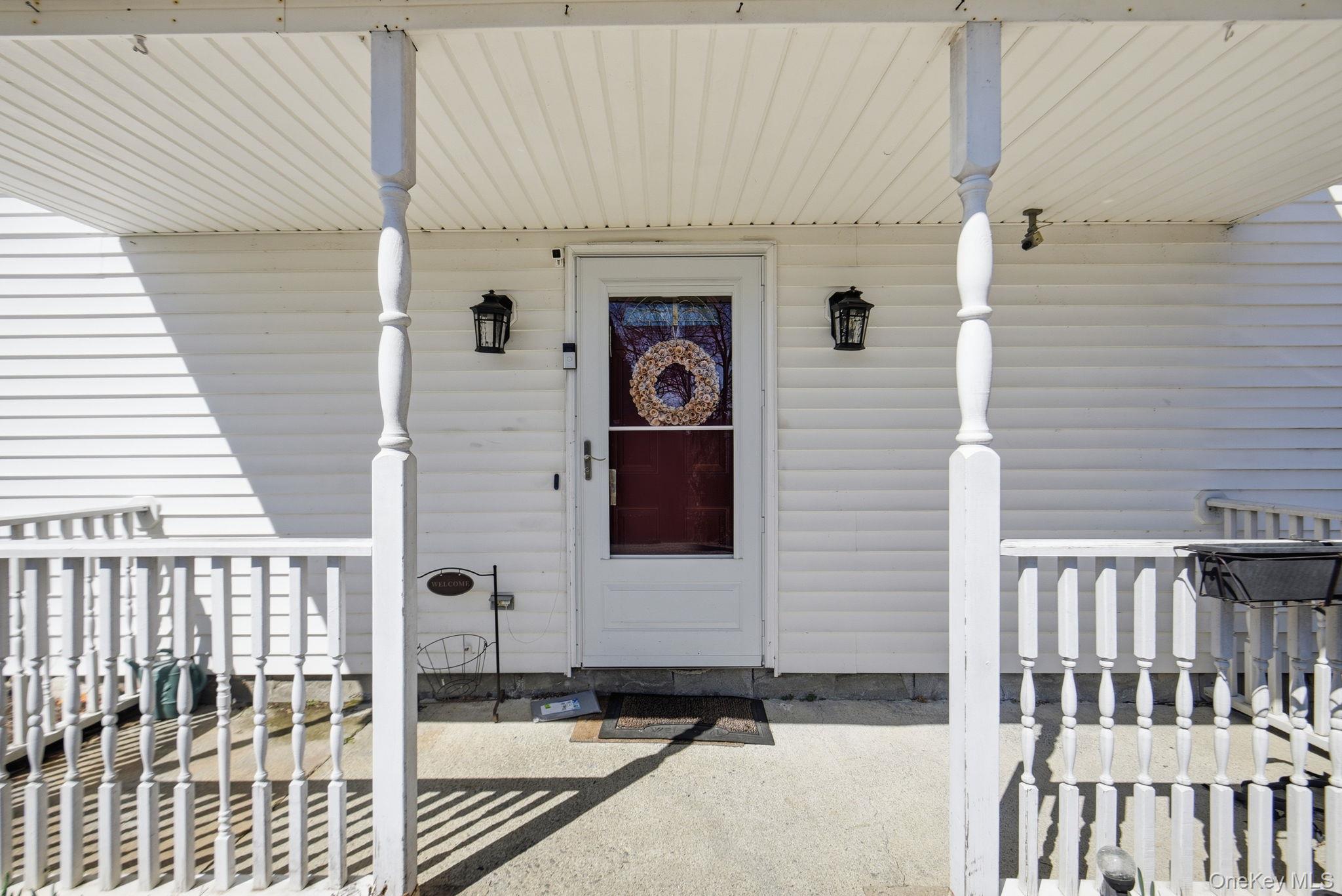 25 De Garmo Road Poughkeepsie, NY 12603 - Photo 3 of 50